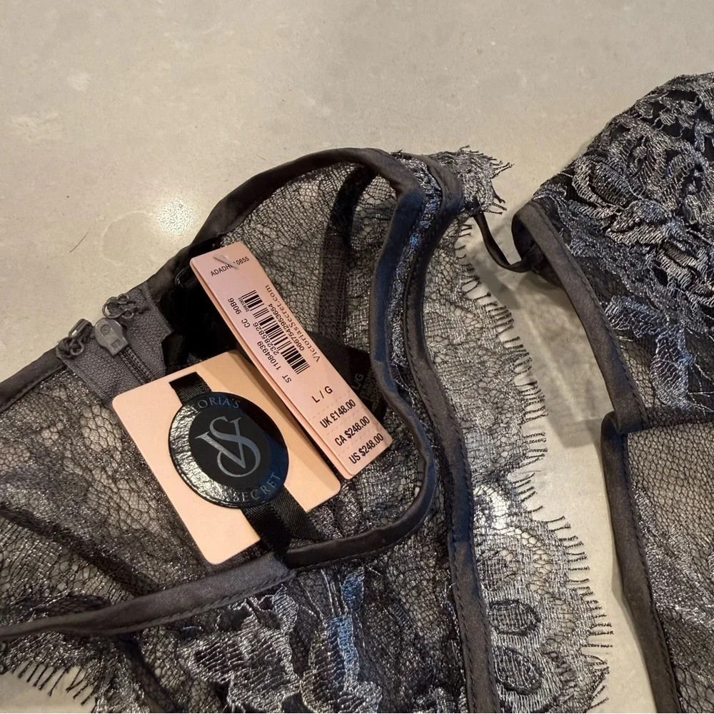 Victoria's Secret Designer Swarovski Crystal Fashion Show 2016 Lace Lingerie Set - Picture 9 of 16